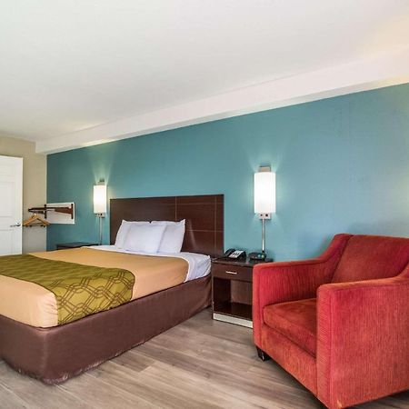 Econo Lodge Inn & Suites I-65 Brooks Ngoại thất bức ảnh