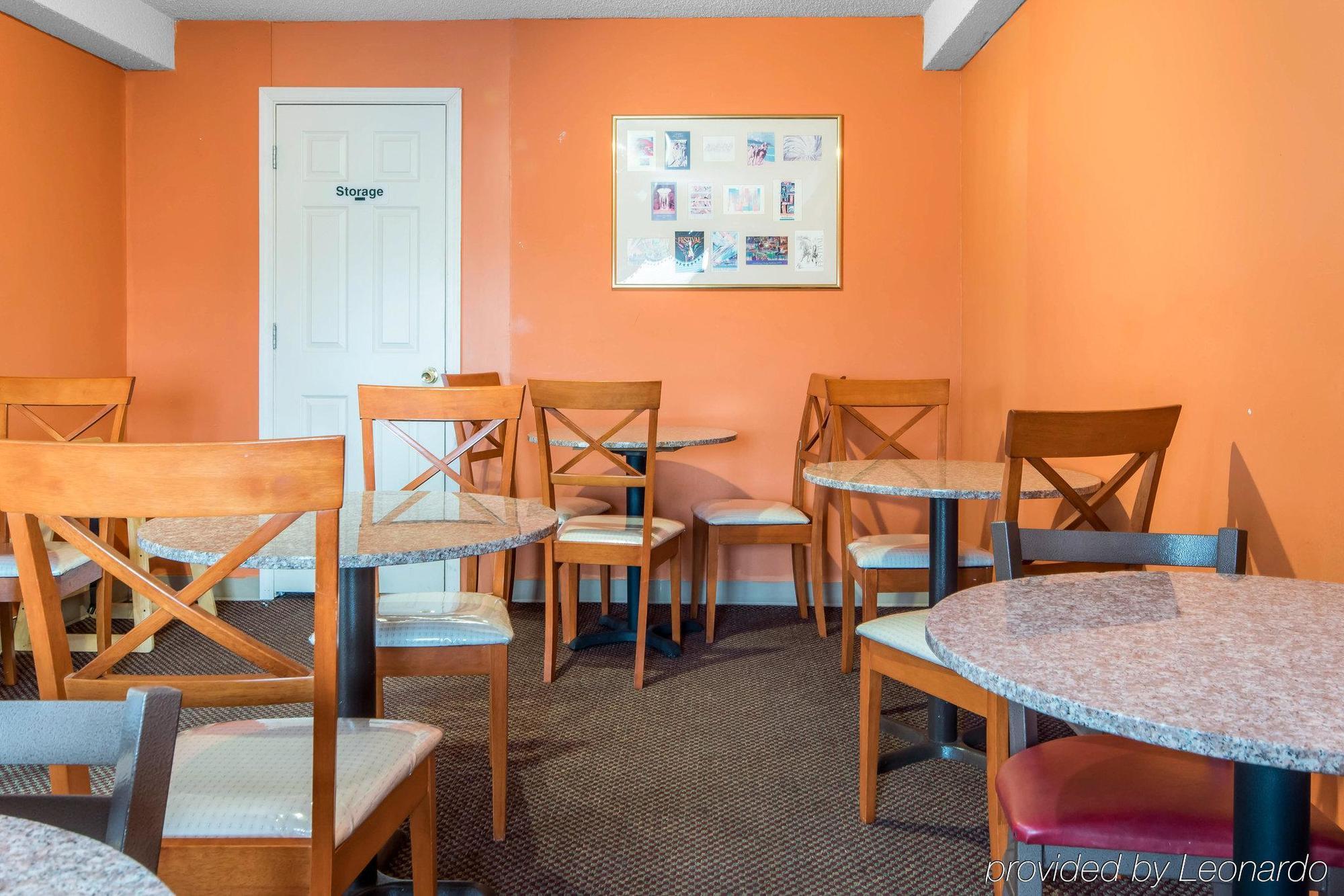Econo Lodge Inn & Suites I-65 Brooks Ngoại thất bức ảnh